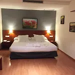 Trh Ciudad De Hotel 4*