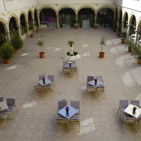 Trh Ciudad De Baeza