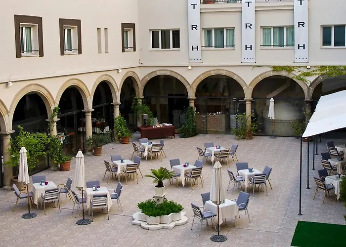 Hotel Trh Ciudad De 4*