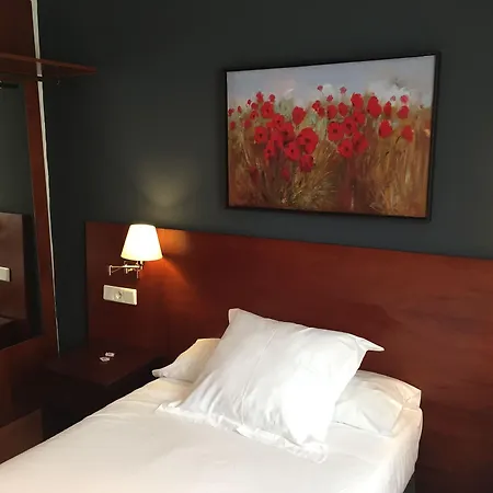 Trh Ciudad De Hotel 4*