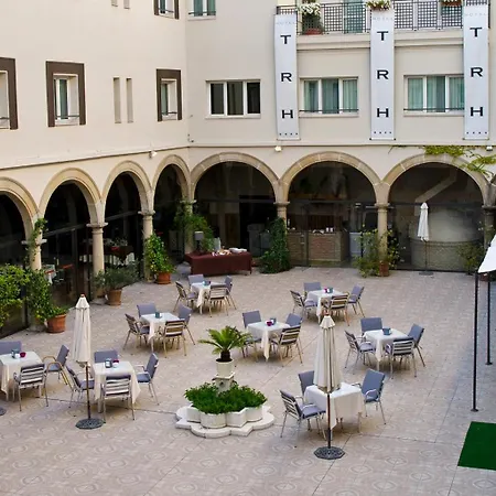 Hotel Trh Ciudad De 4*