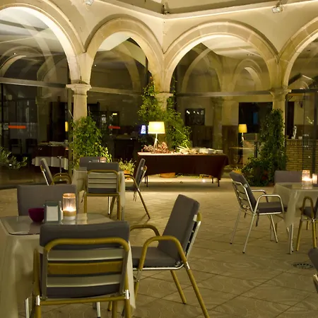 Trh Ciudad De Baeza
