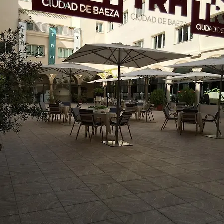 Hotel Trh Ciudad De 4*