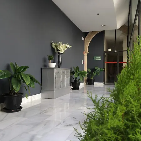 Trh Ciudad De Otel 4*