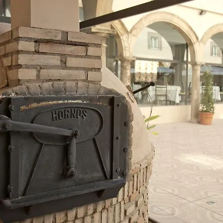 Hotel Trh Ciudad De Baeza